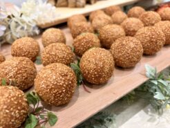 本格胡麻団子の写真