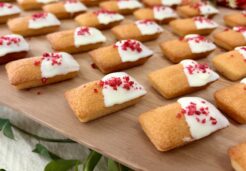 ラズベリーフィナンシェの写真