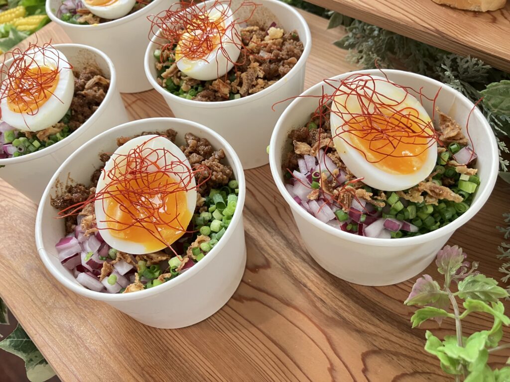 台湾風混ぜご飯の写真